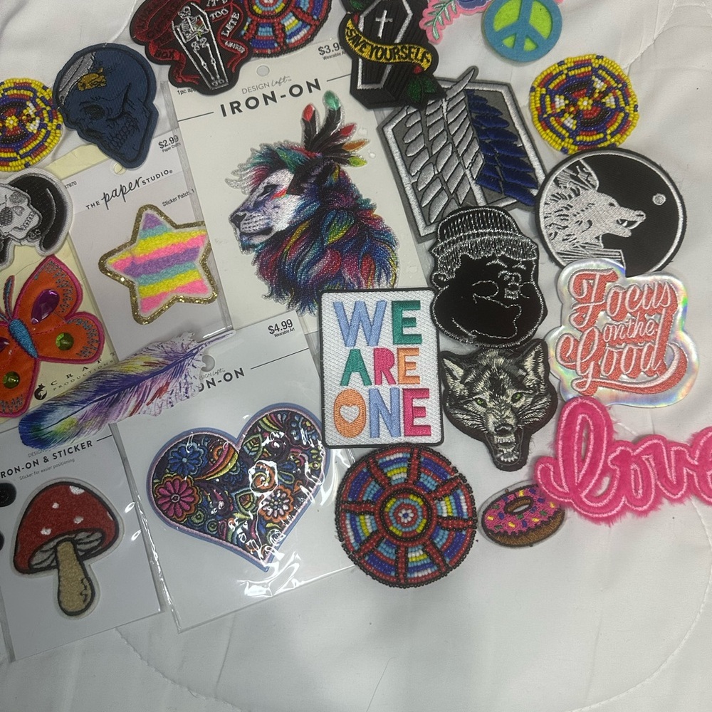 30 iron on PATCHES bundle - Picture 3 of 3
